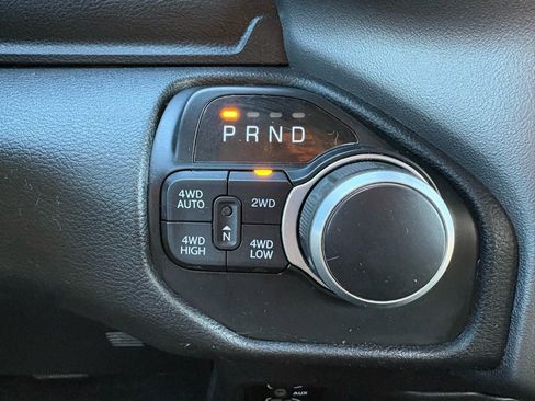 Used 2021 RAM 1500 Big Horn w/ Snow Plow Prep Group image 33