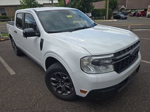 Used 2024 Ford Maverick XLT w/ XLT Luxury Package AWD/4WD image 3