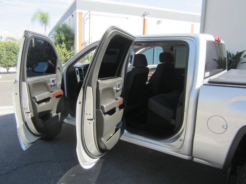 Used 2015 GMC Sierra 1500 SLE w/ SLE Value Package AWD/4WD image 23