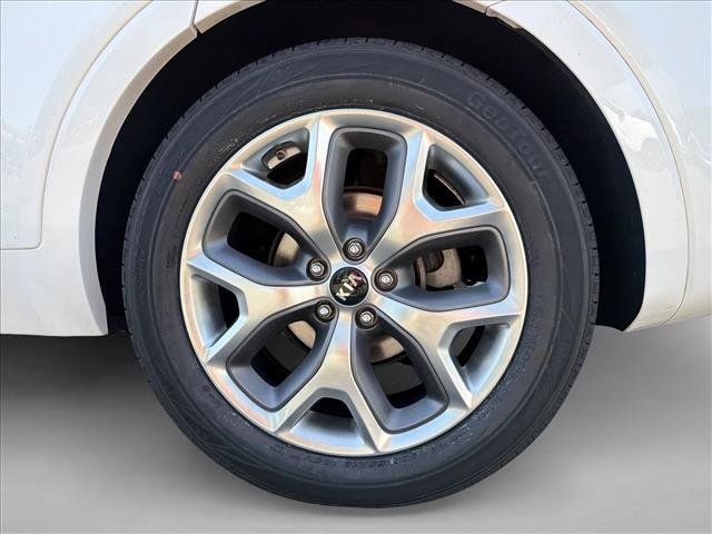 Used 2020 Kia Sorento SX AWD/4WD image 9