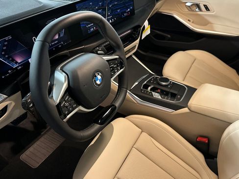 Used 2025 BMW 330i Sedan w/ Convenience Package image 4