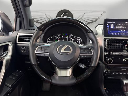 Used 2023 Lexus GX 460 Premium w/ Premium Package AWD/4WD image 12