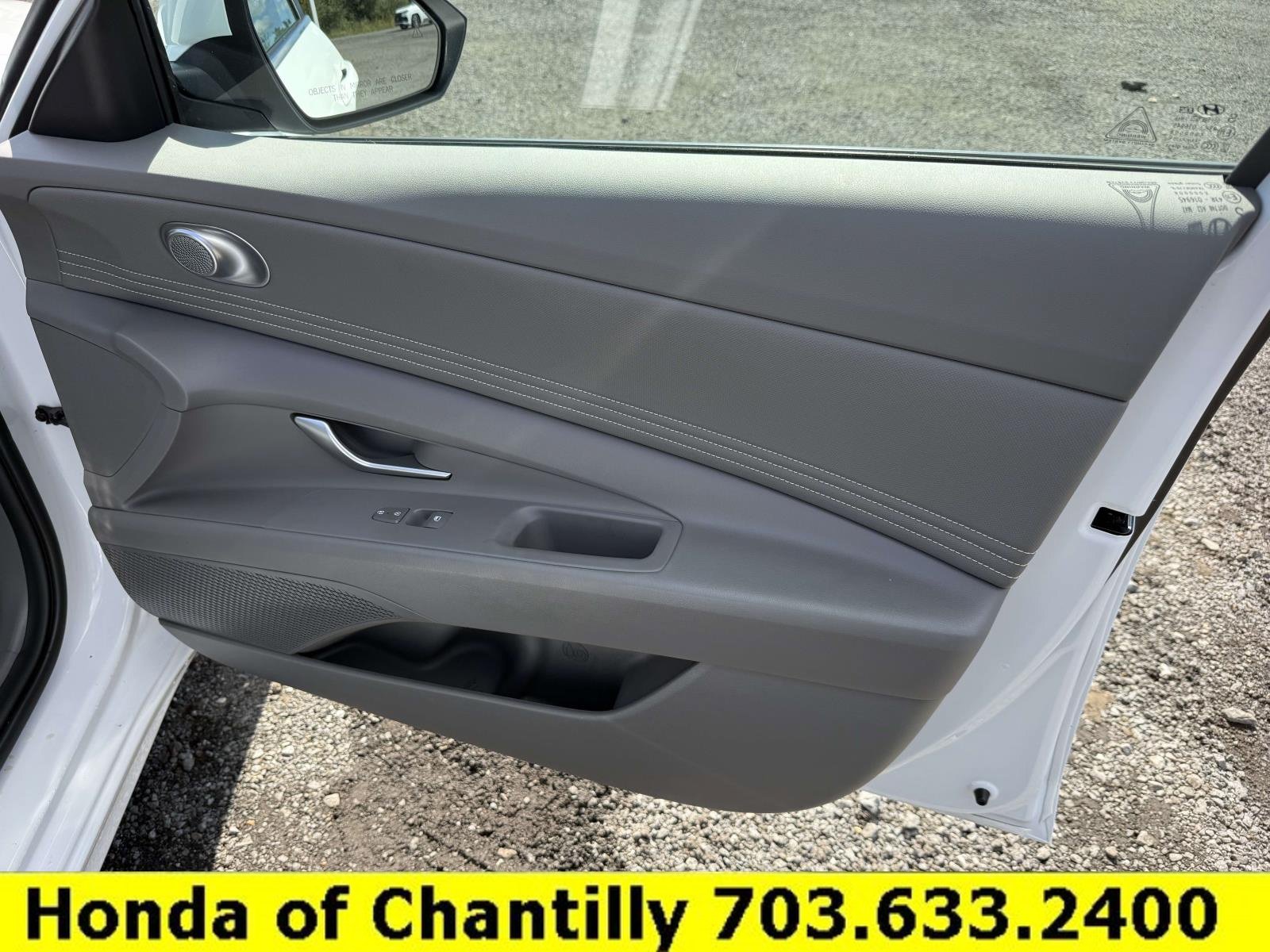 Used 2024 Hyundai Elantra SEL w/ Convenience Package FWD image 14