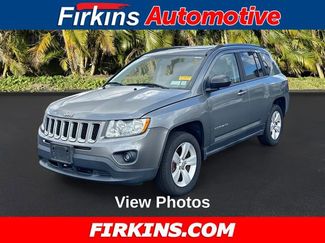 Used 2013 Jeep Compass Latitude w/ Sun/Sound Group AWD/4WD video 1