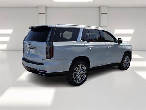 New 2026 Cadillac Escalade Luxury image 5