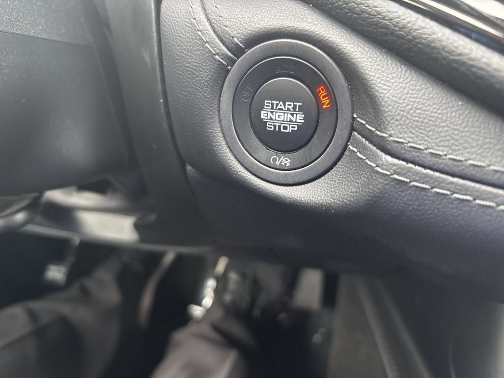 Used 2022 Dodge Durango GT AWD/4WD image 32