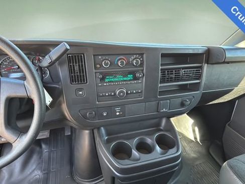 Used 2024 GMC Savana 2500 w/ Driver Convenience Package RWD image 12