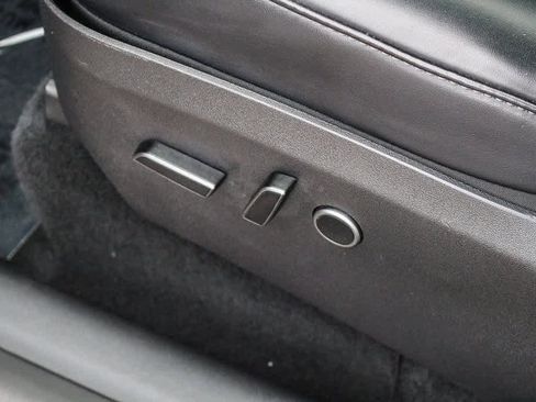 Used 2023 Tesla Model Y Long Range image 22