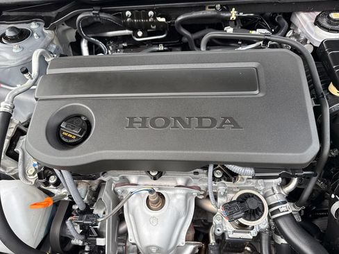 Certified 2025 Honda Civic Sport image 36