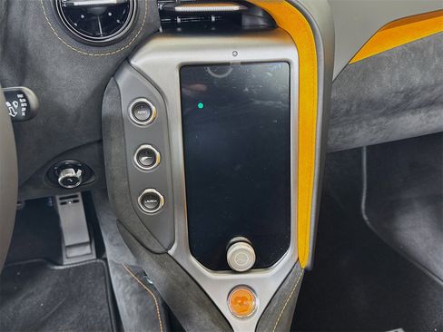 New 2026 McLaren 750S Spider image 13