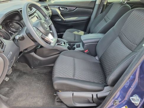 Used 2018 Nissan Rogue S FWD image 11