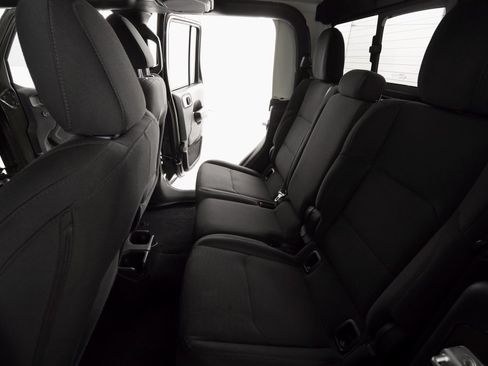 Certified 2021 Jeep Gladiator Sport image 15