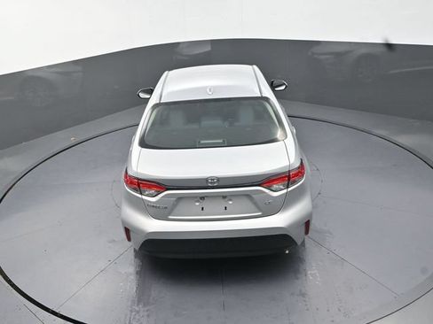 Used 2024 Toyota Corolla LE FWD image 28