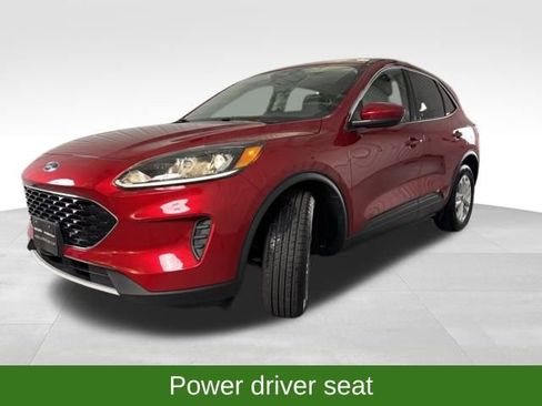 Used 2020 Ford Escape SE image 4