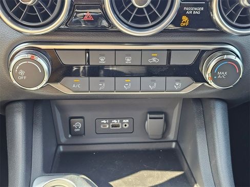 New 2025 Nissan Sentra SV image 14