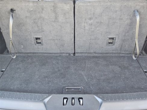 Used 2023 Ford Explorer Limited image 24