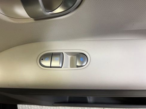 Used 2024 Hyundai Ioniq 5 SEL RWD image 57