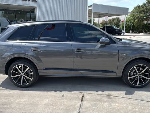 Used 2026 Audi Q7 2.0T Premium Plus AWD/4WD image 8