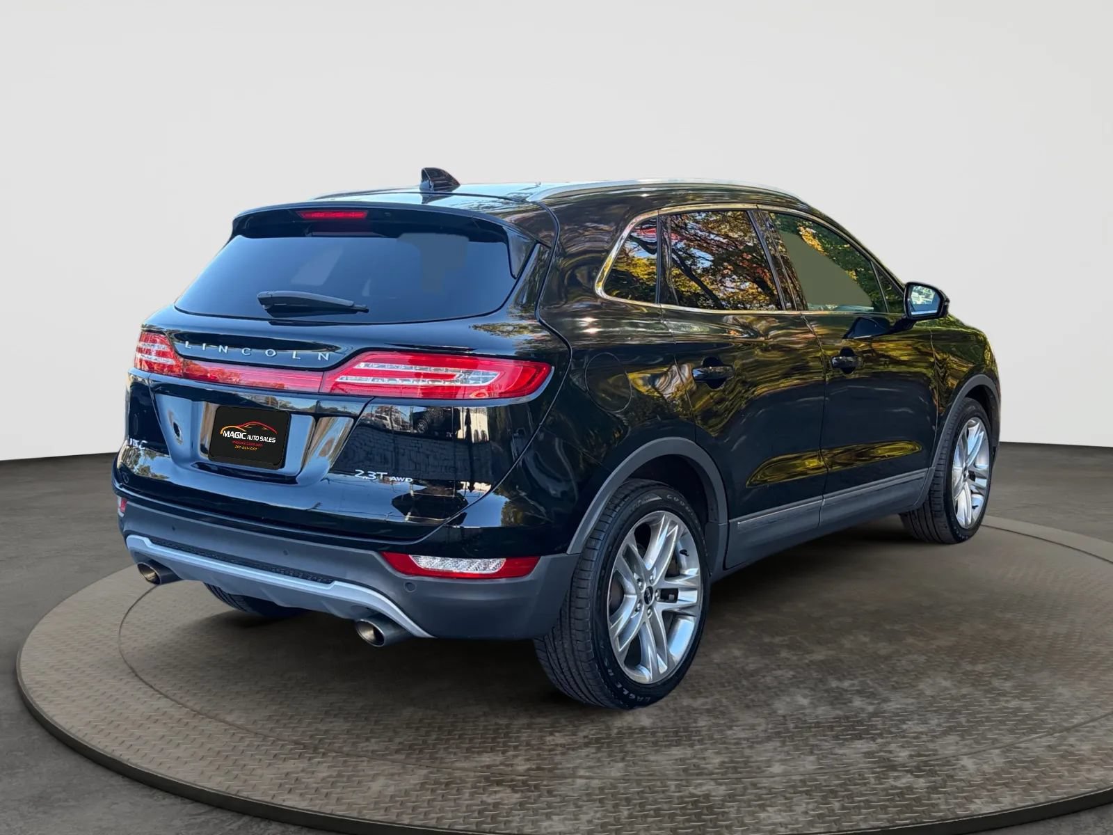 Used 2017 Lincoln MKC Reserve AWD/4WD image 10