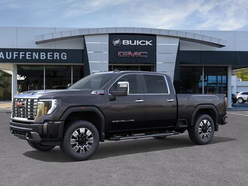 New 2026 GMC Sierra 2500 Denali w/ Denali Reserve Package AWD/4WD image 30