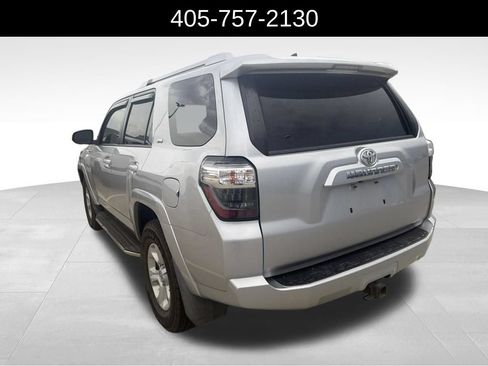 Used 2016 Toyota 4Runner SR5 RWD image 4
