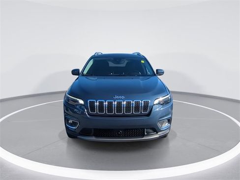 Used 2021 Jeep Cherokee Limited image 3