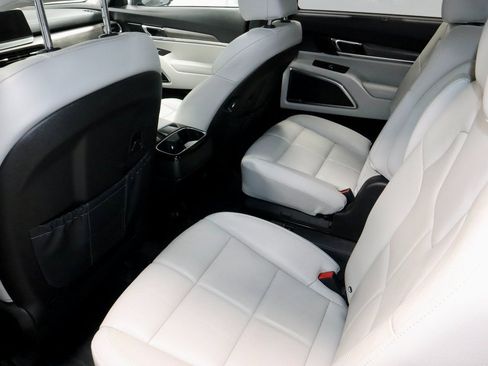 Used 2022 Kia Telluride SX image 22