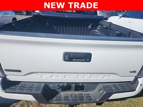 Certified 2023 Toyota Tacoma TRD Off-Road w/ Technology Package image 10