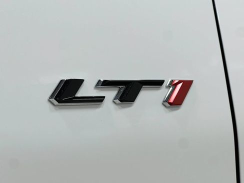 Used 2021 Chevrolet Camaro LT RWD image 39