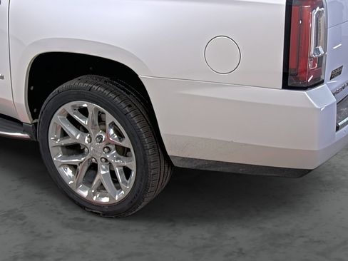 Used 2016 GMC Yukon XL Denali w/ Open Road Package image 9