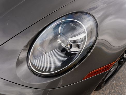 Used 2024 Porsche 911 Carrera 4S AWD/4WD image 9