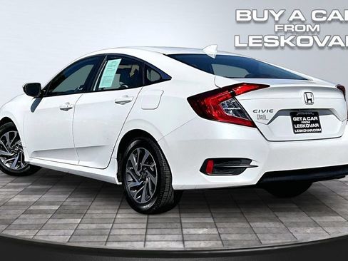 Used 2017 Honda Civic EX image 2