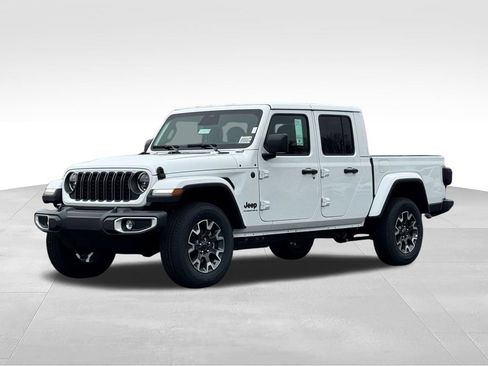 New 2026 Jeep Gladiator Sport AWD/4WD image 3