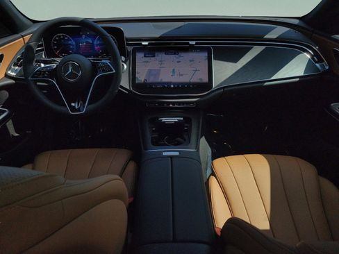 New 2026 Mercedes-Benz E 350 Sedan image 11