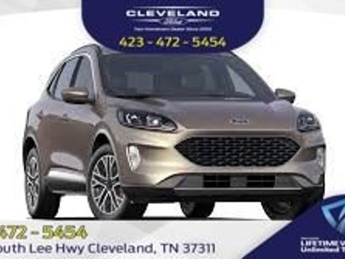 Used 2021 Ford Escape SE image 1
