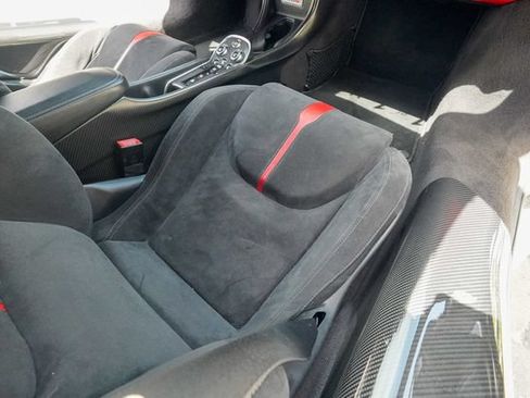 Used 2017 McLaren 570S Coupe RWD image 95