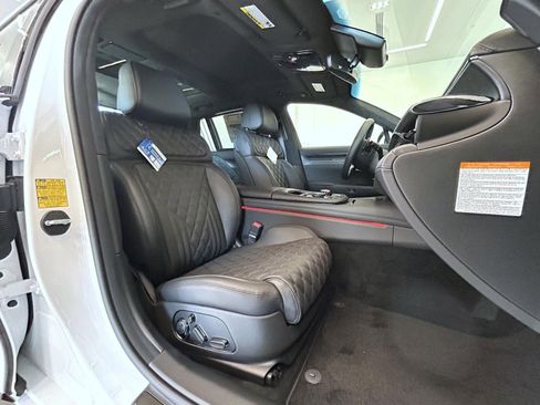New 2026 Genesis G90 3.5T Prestige image 11