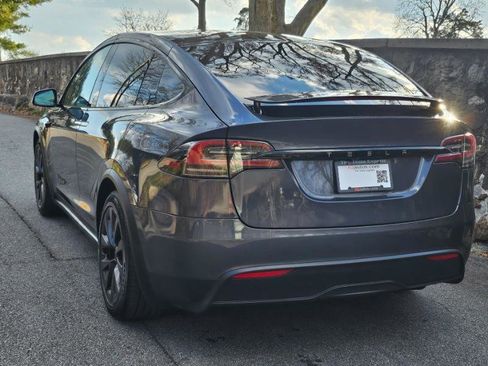 Used 2023 Tesla Model X image 13