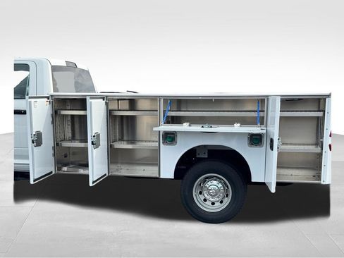 New 2026 RAM 3500 Tradesman w/ Chrome Appearance Group AWD/4WD image 13