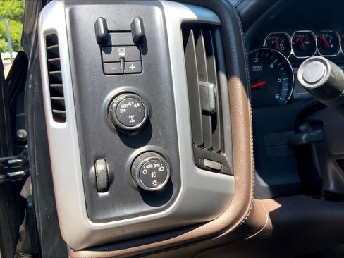 Used 2017 GMC Sierra 1500 SLT AWD/4WD image 35