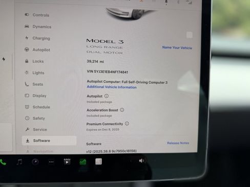 Used 2022 Tesla Model 3 Long Range image 50