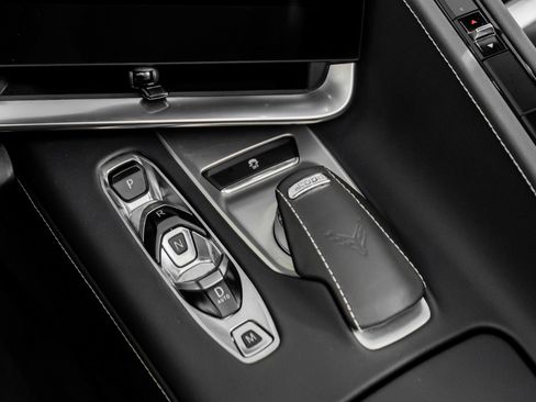 Used 2021 Chevrolet Corvette Stingray Convertible w/ Battery Protection Package image 39