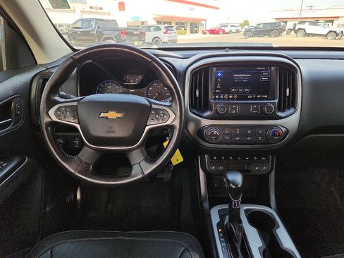 Used 2022 Chevrolet Colorado ZR2 w/ ZR2 Dusk Special Edition image 12