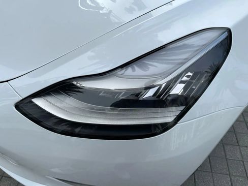 Used 2020 Tesla Model 3 Standard Range Plus RWD image 37