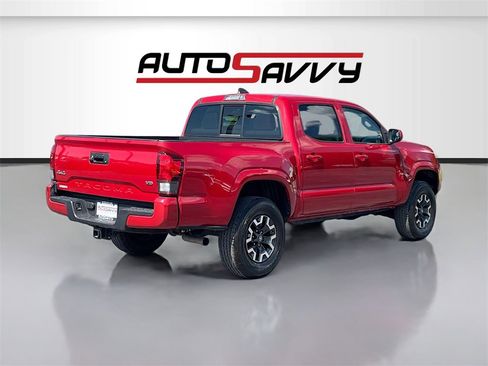 Used 2022 Toyota Tacoma SR image 7