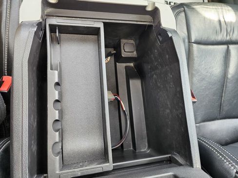 Used 2019 Ford F150 Lariat w/ Equipment Group 502A Luxury image 56