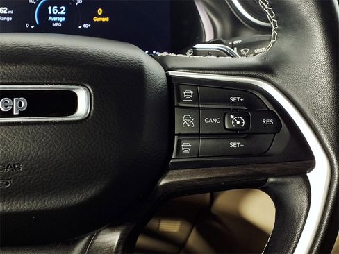 Used 2021 Jeep Grand Cherokee L Limited image 20