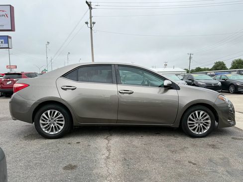 Used 2017 Toyota Corolla LE w/ LE Eco Premium Package FWD image 2