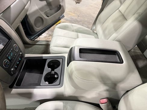 Used 2012 GMC Sierra 1500 SLT w/ SLT Convenience Package image 28