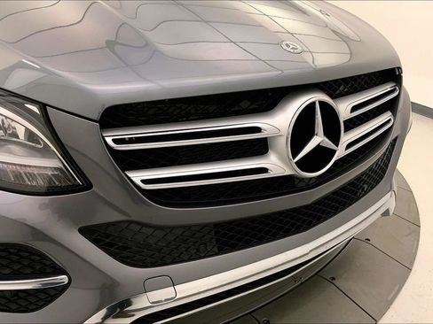 Used 2018 Mercedes-Benz GLE 350 4MATIC image 29